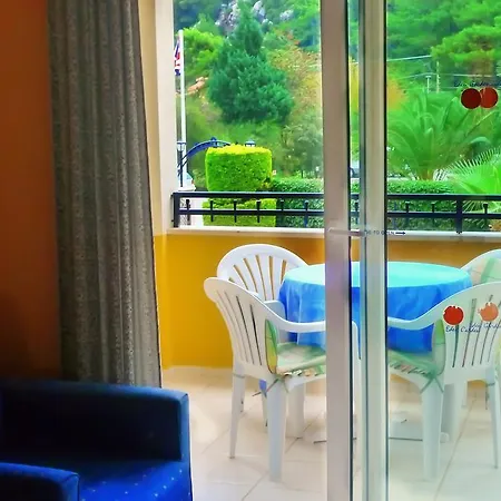 Eden Garden مرمريس