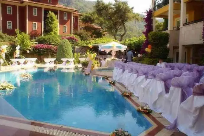 Eden Garden فندق