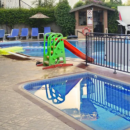 Hotel Eden Garden